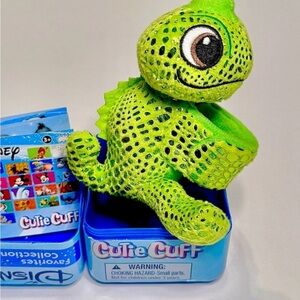 DISNEY Pascal Cutie Cuff. Like New